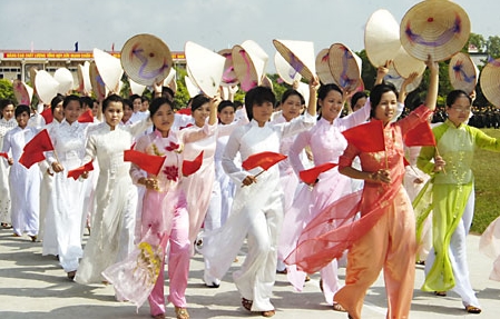 ベトナム女性を称える歌